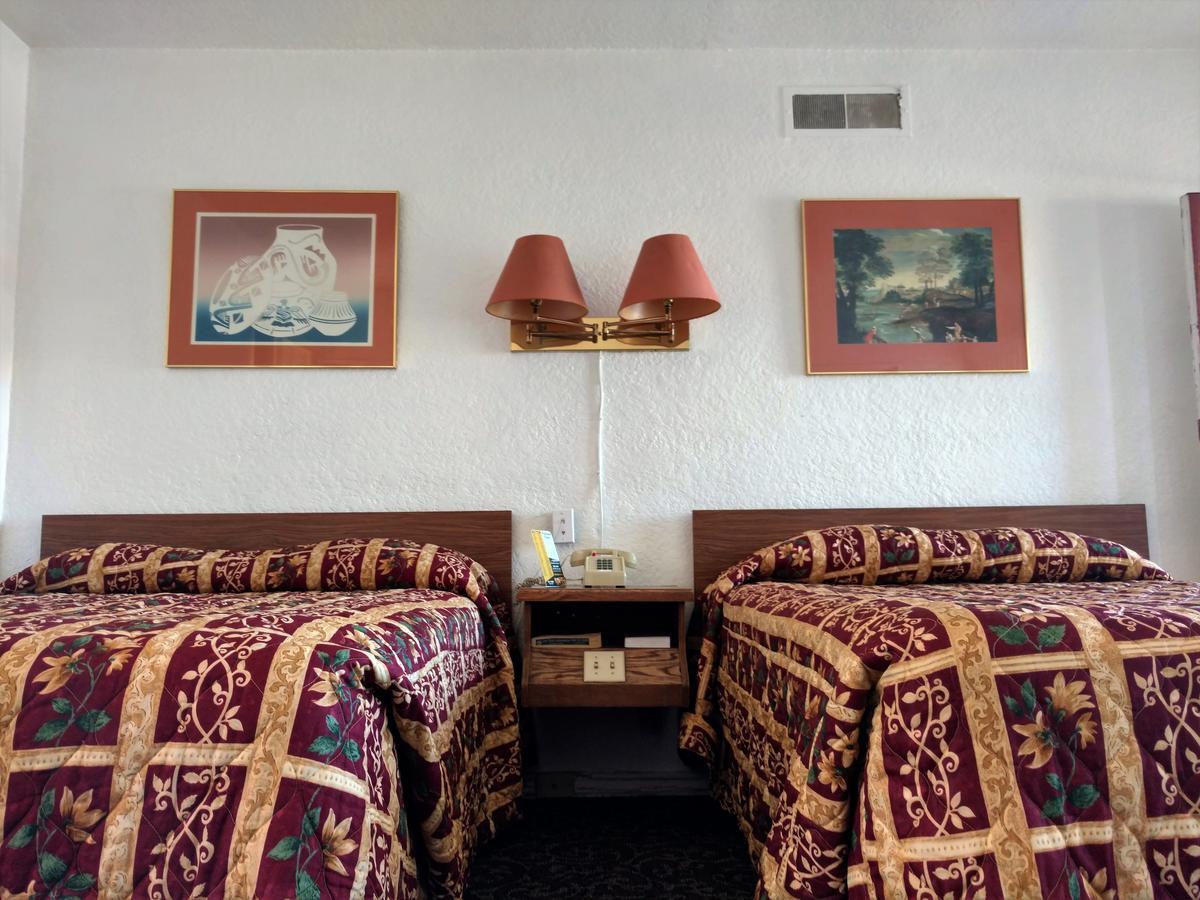 Highland Tower Motel Tucson Bagian luar foto