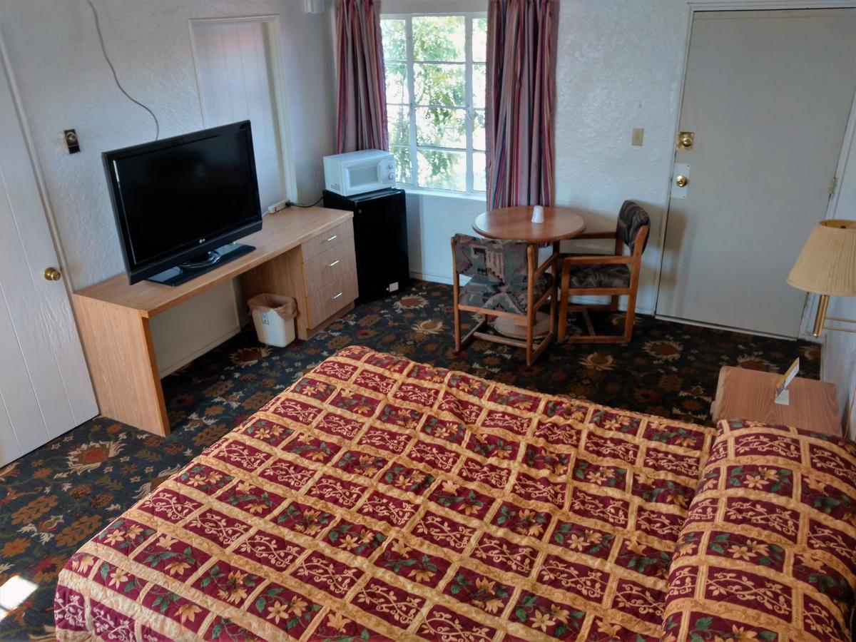 Highland Tower Motel Tucson Bagian luar foto