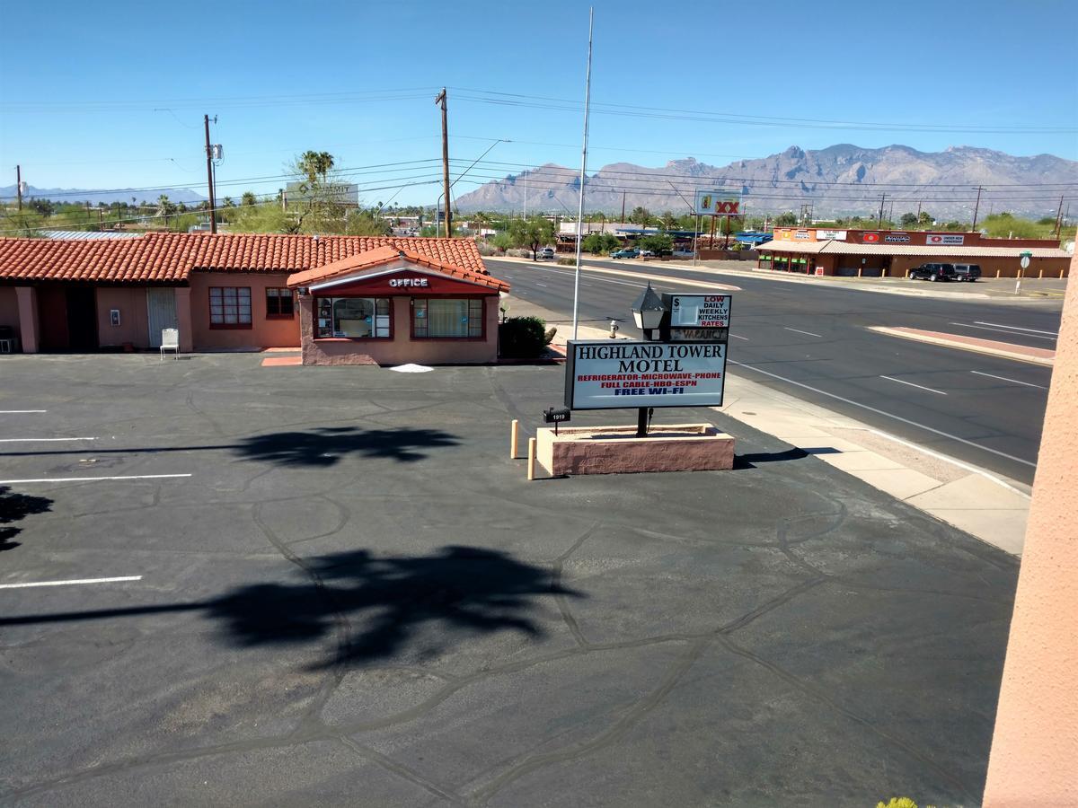 Highland Tower Motel Tucson Bagian luar foto
